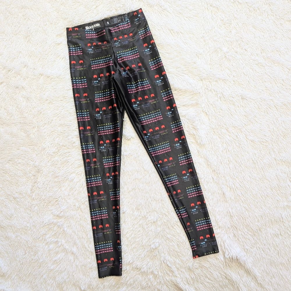 Blackmilk Rainbow Space Invaders Video Game Score Print Leggings Size Small - Picture 4 of 13